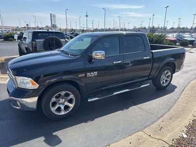 2018 RAM 1500 Laramie Crew Cab 4x4 5'7" Box