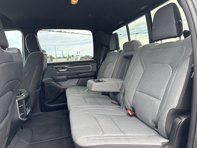 2023 RAM 1500 Big Horn Crew Cab 4x4 5'7" Box