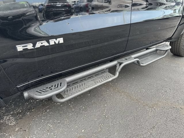 2023 RAM 1500 Big Horn Crew Cab 4x4 5'7" Box
