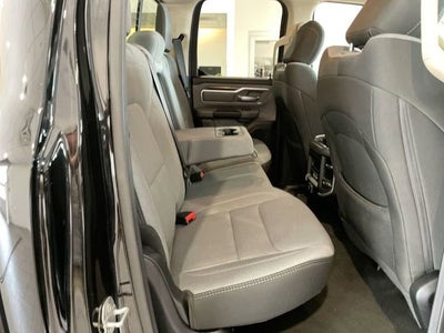 2020 RAM 1500 Big Horn Quad Cab 4x4 6'4" Box