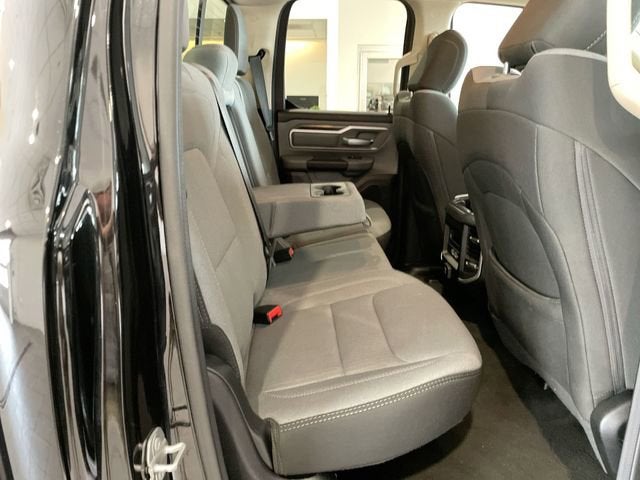 2020 RAM 1500 Big Horn Quad Cab 4x4 6'4" Box