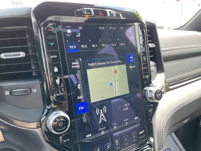 2021 RAM 1500 Limited Crew Cab 4x4 5'7" Box