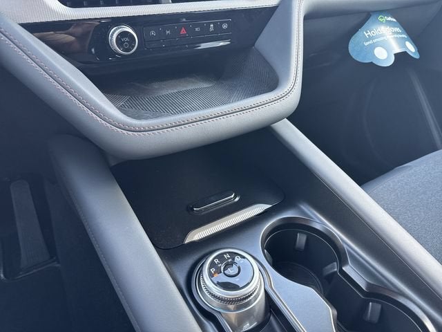 2025 Ford Explorer Active - Photo 25
