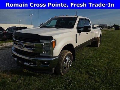2017 Ford Super Duty F-350 DRW Lariat