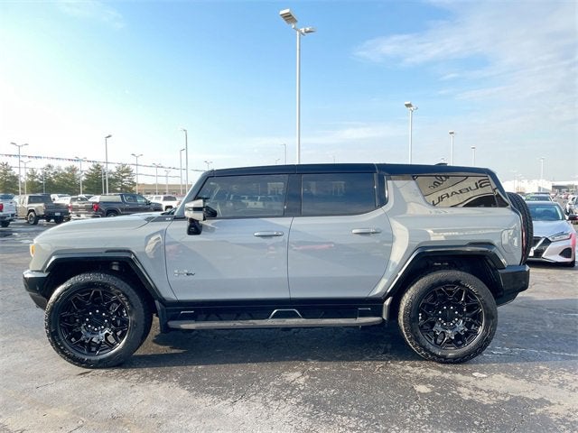 Used 2025 GMC HUMMER EV 2X with VIN 1GKB0NDE5SU106083 for sale in Evansville, IN