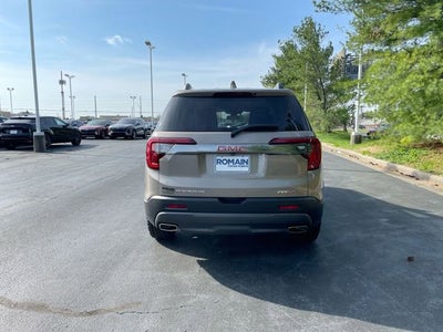 2023 GMC Acadia AT4