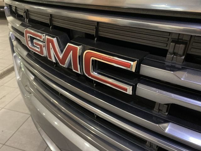 2021 GMC Acadia AT4