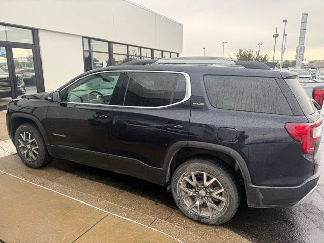 2022 GMC Acadia SLE