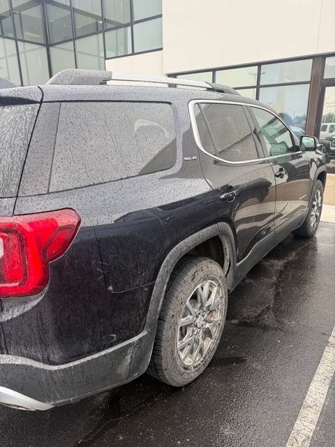 2022 GMC Acadia SLE