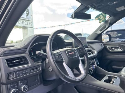 2022 GMC Yukon SLT