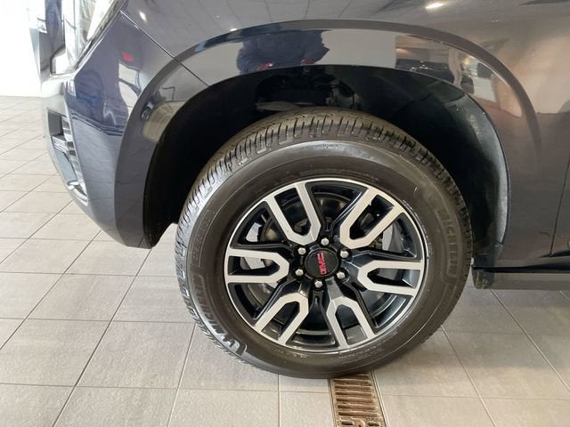 2024 GMC Yukon XL AT4