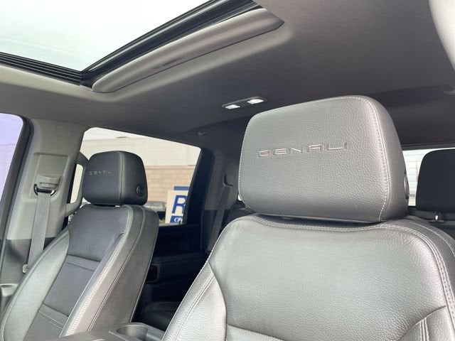 2023 GMC Sierra 3500 HD Denali