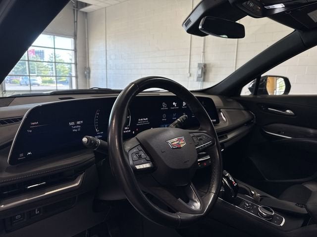 2024 Cadillac XT4 Premium Luxury