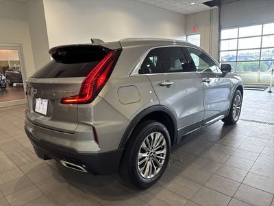 2025 Cadillac XT4 Premium Luxury