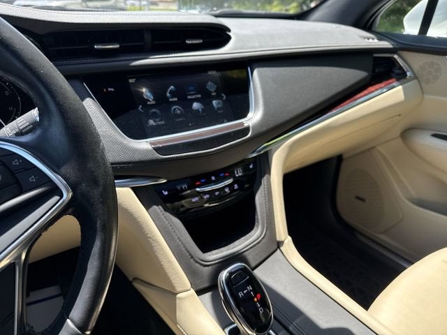 2019 Cadillac XT5 Luxury FWD
