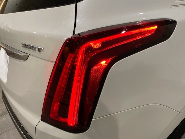2022 Cadillac XT5 AWD Premium Luxury