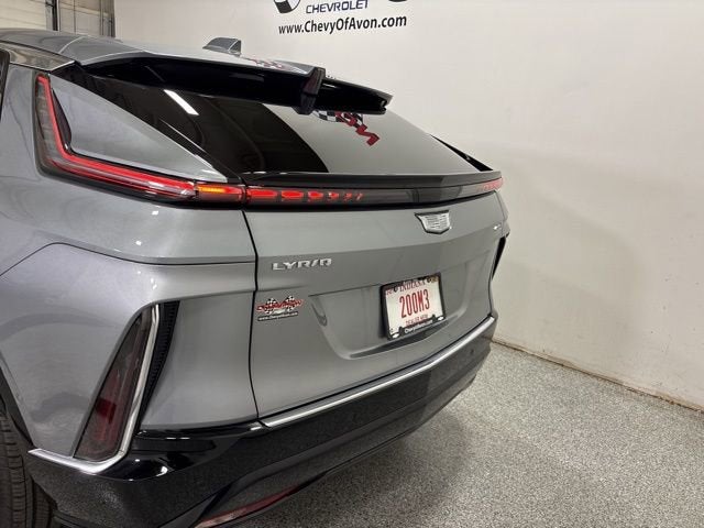 2024 Cadillac LYRIQ Luxury 1