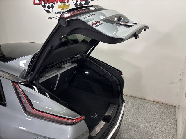 2024 Cadillac LYRIQ Luxury 1