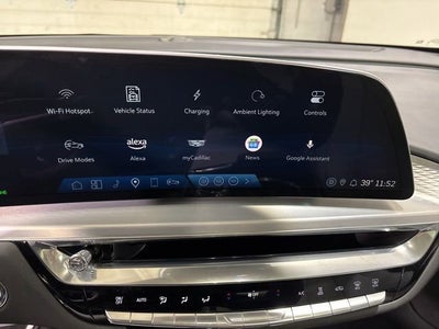 2024 Cadillac LYRIQ Luxury 1