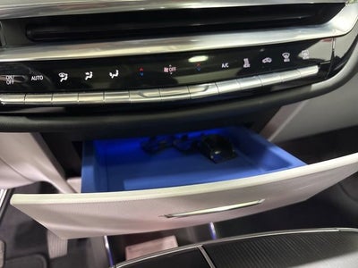 2024 Cadillac LYRIQ Luxury 1