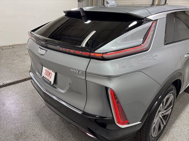 2024 Cadillac LYRIQ Luxury 1