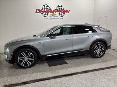 2024 Cadillac LYRIQ Luxury 1