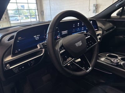 2024 Cadillac LYRIQ Luxury 1