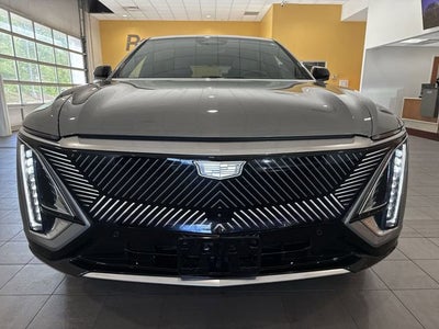 2024 Cadillac LYRIQ Luxury 1
