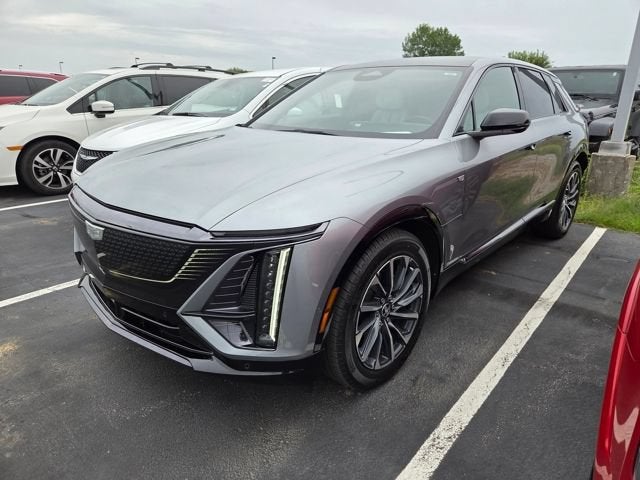 2024 Cadillac LYRIQ Sport 1