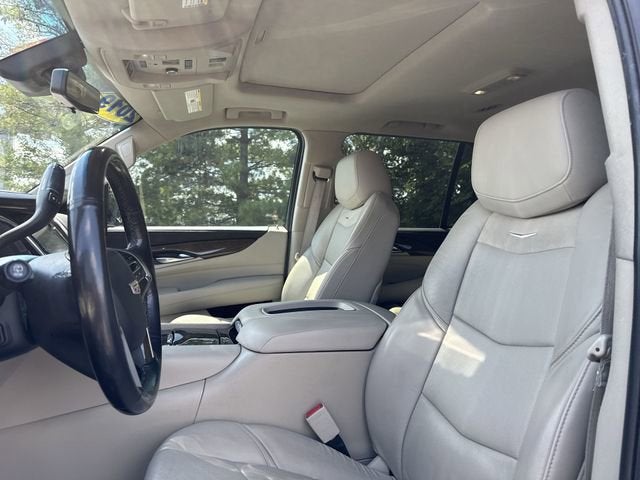 2019 Cadillac Escalade Luxury