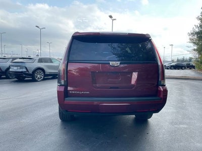2019 Cadillac Escalade Luxury
