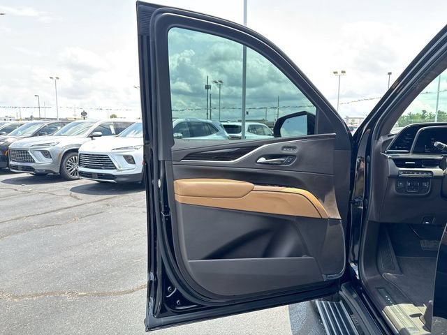 2021 Cadillac Escalade ESV Sport
