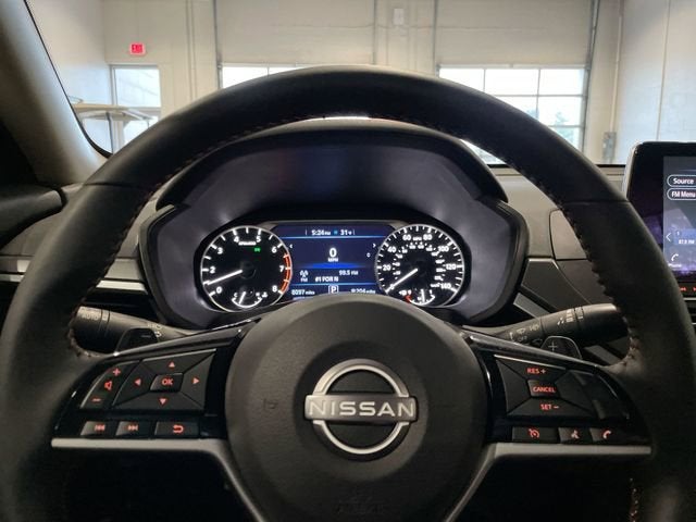 2025 Nissan Altima SR