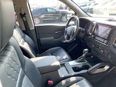 2024 Nissan Frontier SL