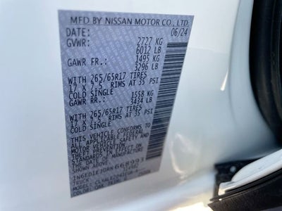 2024 Nissan Frontier SL