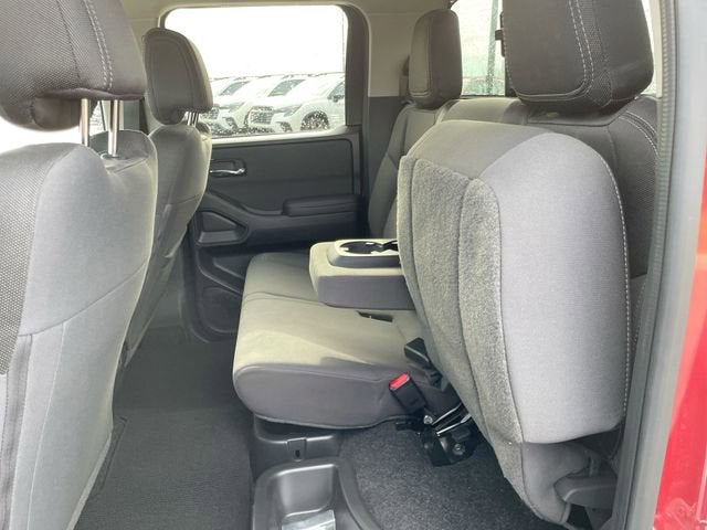 2023 Nissan Frontier Crew Cab SV 4x4