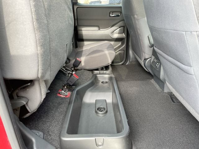 2023 Nissan Frontier Crew Cab SV 4x4