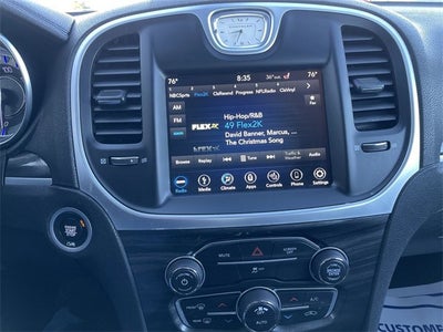 2019 Chrysler 300 Touring L