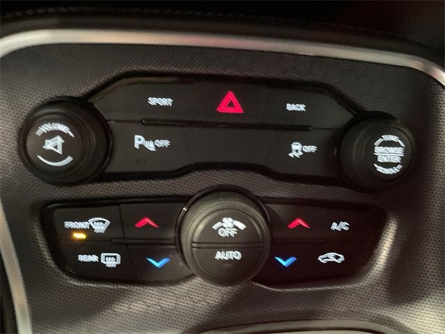 2016 Dodge Challenger SXT Plus