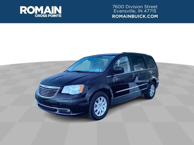 2014 Chrysler Town & Country Touring's photo