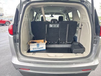 2020 Chrysler Voyager LXI