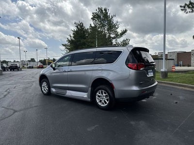 2020 Chrysler Voyager LXI