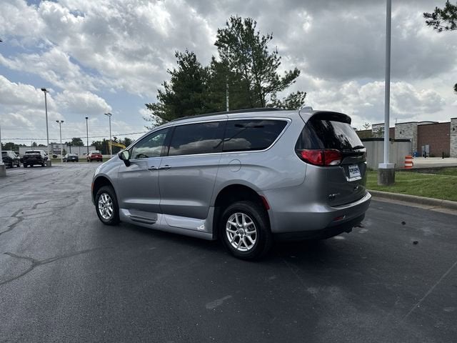 2020 Chrysler Voyager LXI