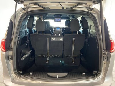2020 Chrysler Pacifica Touring