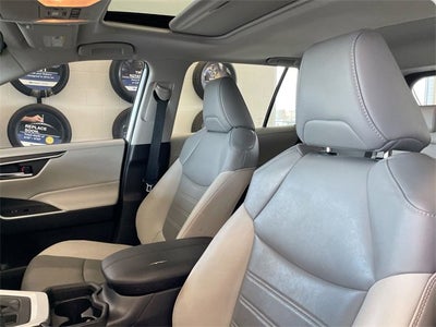 2021 Toyota RAV4 XLE Premium