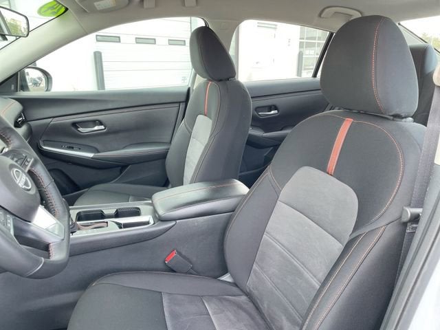 2024 Nissan Sentra SR Xtronic CVT