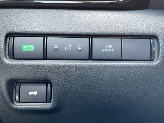 2024 Nissan Sentra SR Xtronic CVT