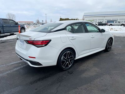2024 Nissan Sentra SR Xtronic CVT
