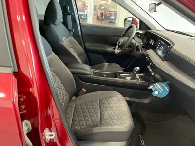 2025 Nissan Kicks SV Intelligent AWD