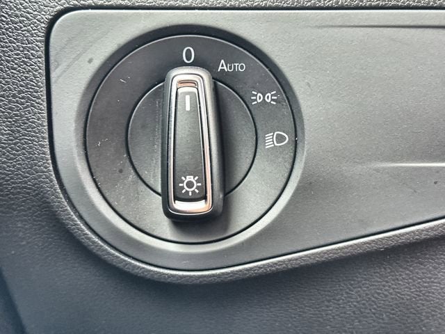 2019 Volkswagen Tiguan 2.0T SE